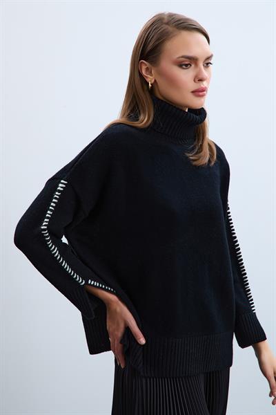 Свитер с воротником-гольф и деталями на рукавах из смеси кашемира и шерсти KZK10372SİYAH