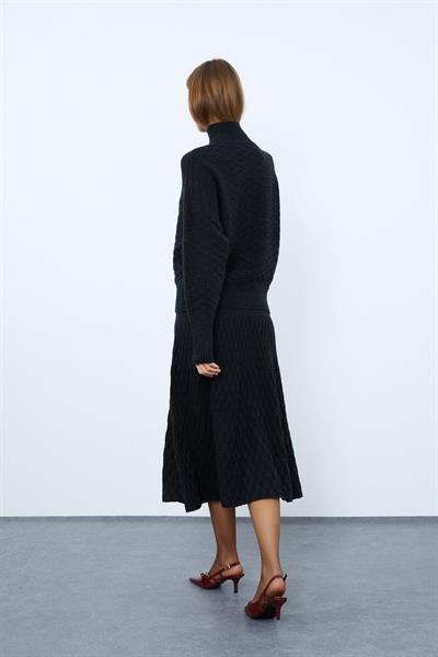 Текстурированный свитер с высоким воротником из смеси кашемира и шерсти KZK9954KOYU ANTRASIT