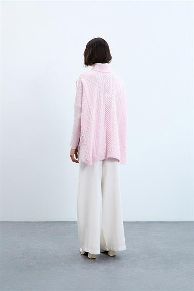 Свитер с высоким воротником, связанный косичками, из смеси кашемира и шерсти KZK10660PUDRA