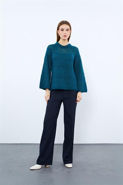 Свитер с металлическими шнурами и деталью на спине, круглый вырез KZK94569PETROL