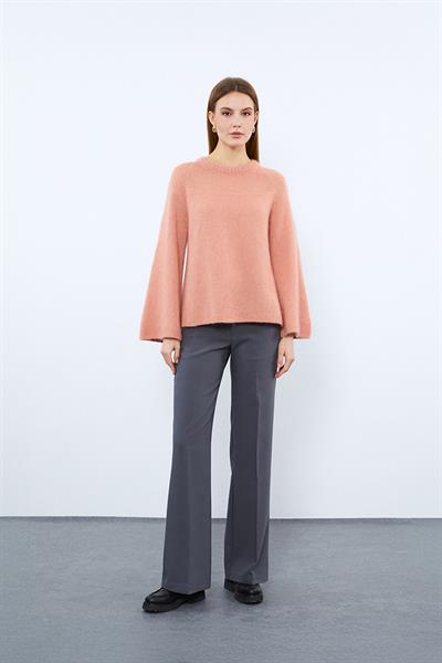 Свитер с металлическими шнурами и деталью на спине, круглый вырез KZK9456SOMON