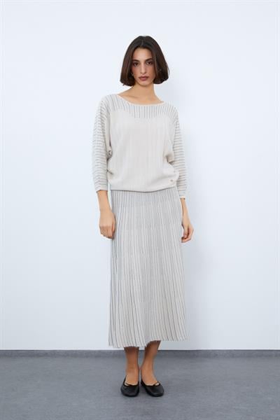 Рифленый свитер с металлическими полосами KZKK9768 KEMİK