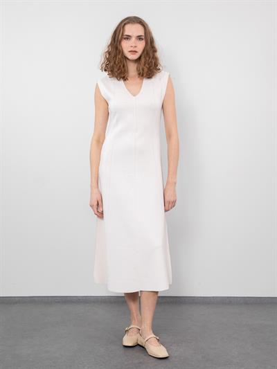 Платье с треугольным вырезом и завязками цвета металлик, с полосатой строчкой ELB9480KEMIK