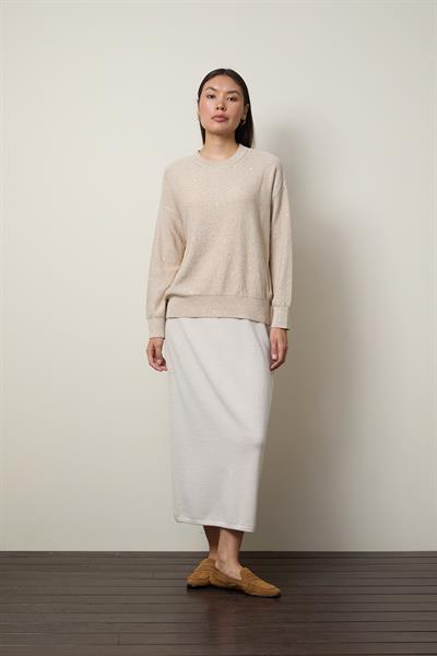 Свитер с круглым вырезом и мини-пайетками