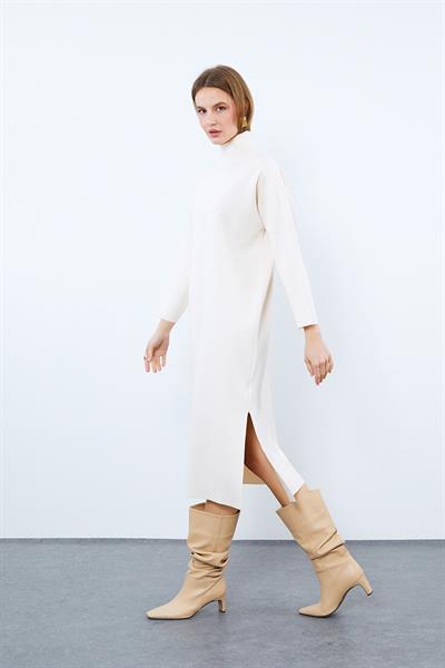 Платье с воротником-водолазкой и разрезами из смеси органического хлопка. ELB9152KEMİK