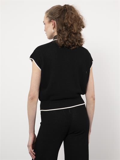 Полосатый жилет из органического хлопка с деталями контрастного цвета YLK9502SIYAH