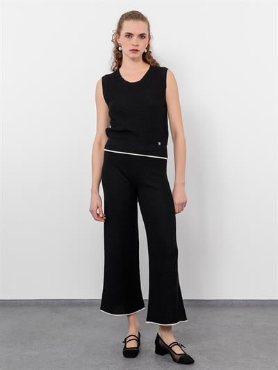 Текстурированная майка из смеси органического хлопка с металлизированными завязками и контрастными цветными деталями ATL9490SIYAH