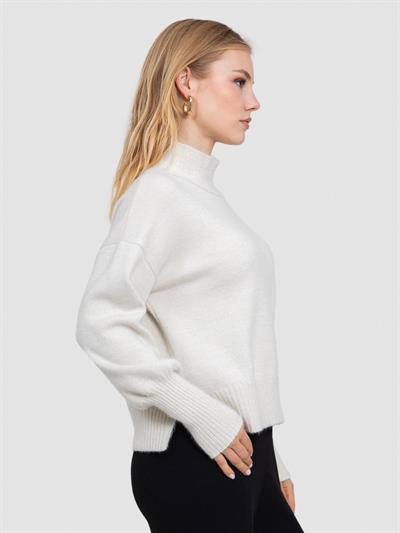 Текстурированный свитер со средним воротником из органического смесового материала. KZK7244KEMIK