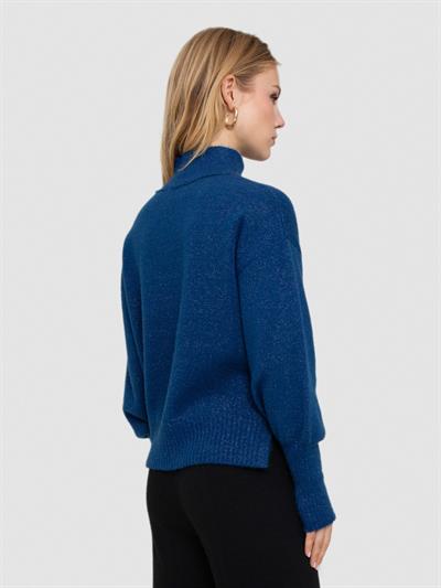 Текстурированный свитер со средним воротником из органического смесового материала. KZK7244SAKS