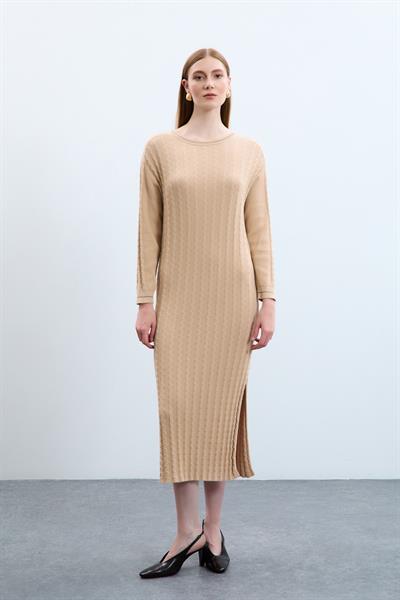 Платье из органического хлопка с разрезами и деталью на спине ELB10582BEJ