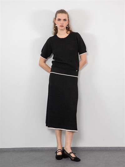 Свитер из смесового органического хлопка с деталями контрастного цвета KZK9498SIYAH