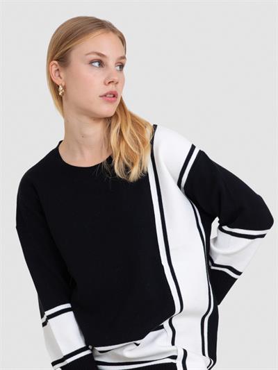 Туника из органического хлопка с контрастными деталями TNK6994SIYAH