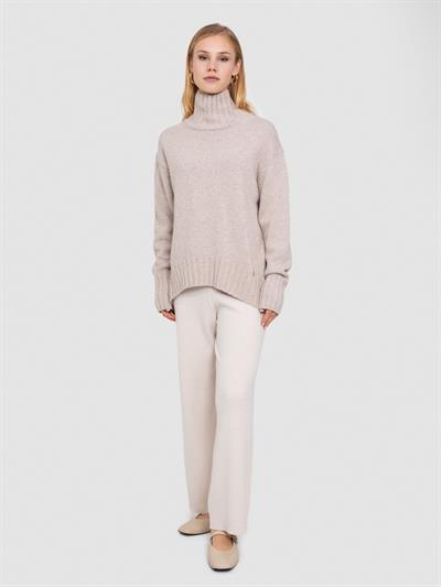 Свитер с воротником из смесовой орановой шерсти и хлопчатобумажной ткани. KZK8552BEJ