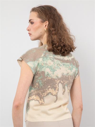 Яркий свитер с детальным принтом KZK7916KEMIK