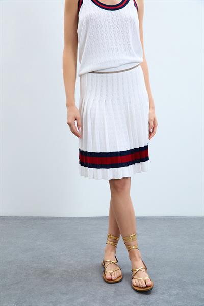 Плиссированная юбка с металлизированной веревкой и градиентом цвета ETK9648BEYAZ