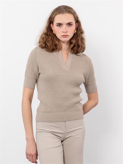 Свитер с воротником-поло и металлизированной веревкой KZK9294BEJ