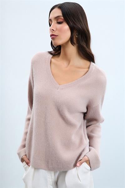 Свитер с V-образным вырезом и пайетками KZK10562KOYUPUDRA
