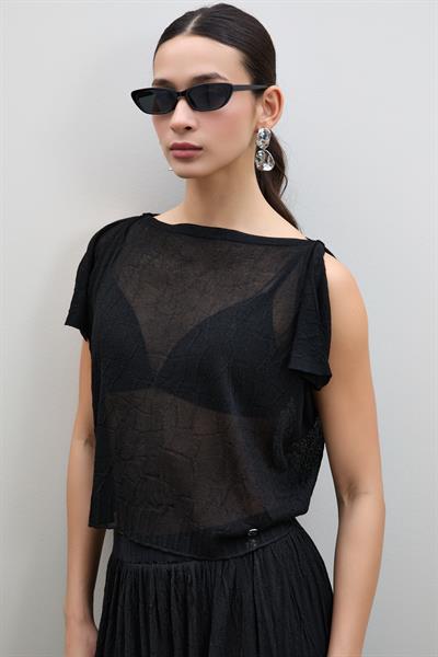 Полупрозрачный фактурный свитер с акцентом на плечах KZK12286SİYAH