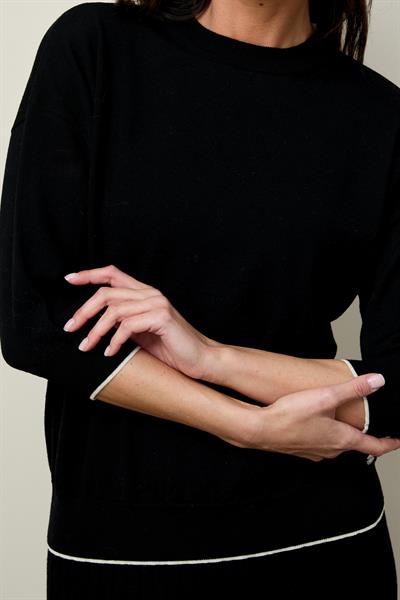 Джемпер из шерсти с круглым вырезом