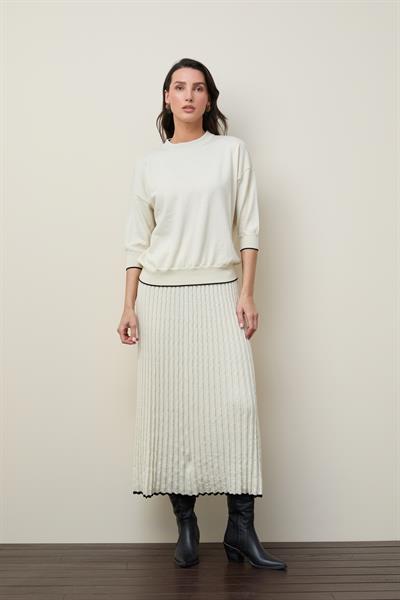 Джемпер из шерсти с круглым вырезом