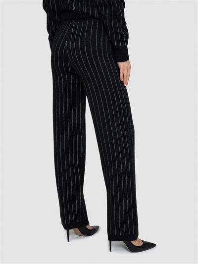 Параметры PNT8346SIYAH