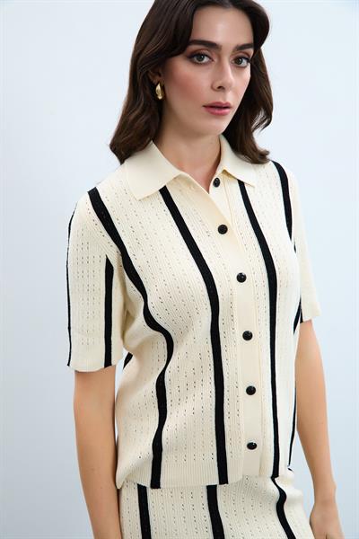 Open-Knit Cardigan with Contrast Stripe Detail