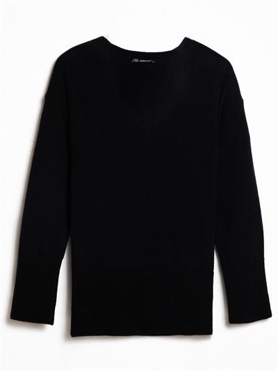 Organic Wool and Cotton Blend V-Neck Sweater