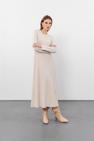 Wool Blend Midi Dress with Metallic Thread and Ribbed Detail