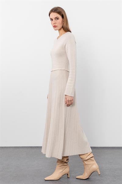 Wool Blend Midi Dress with Metallic Thread and Ribbed Detail