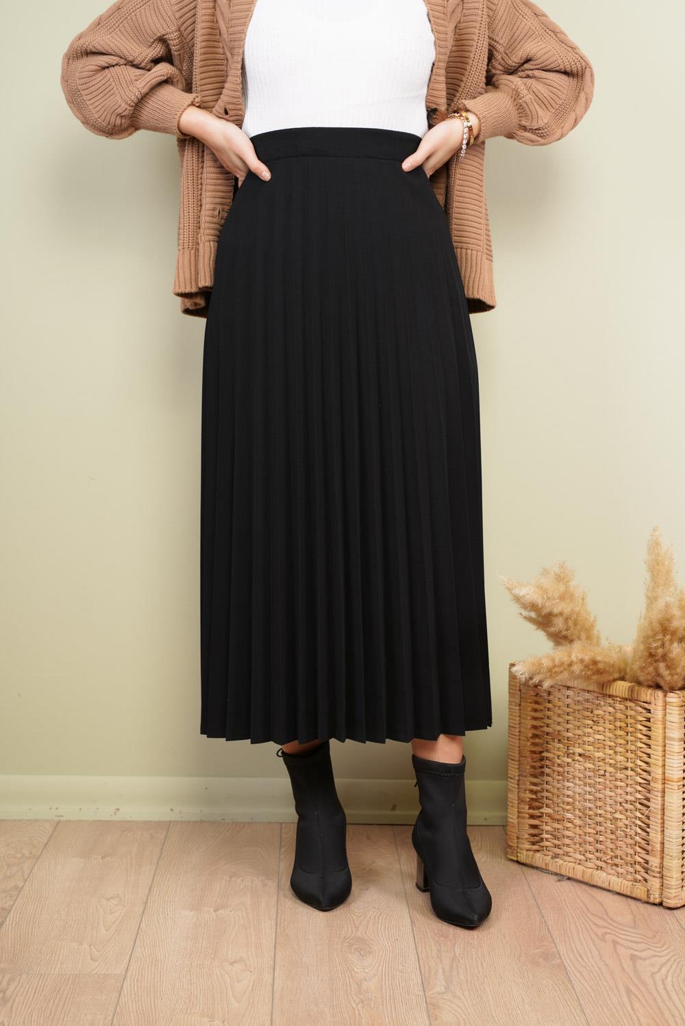 Beli Lastikli Pileli Etek Siyah