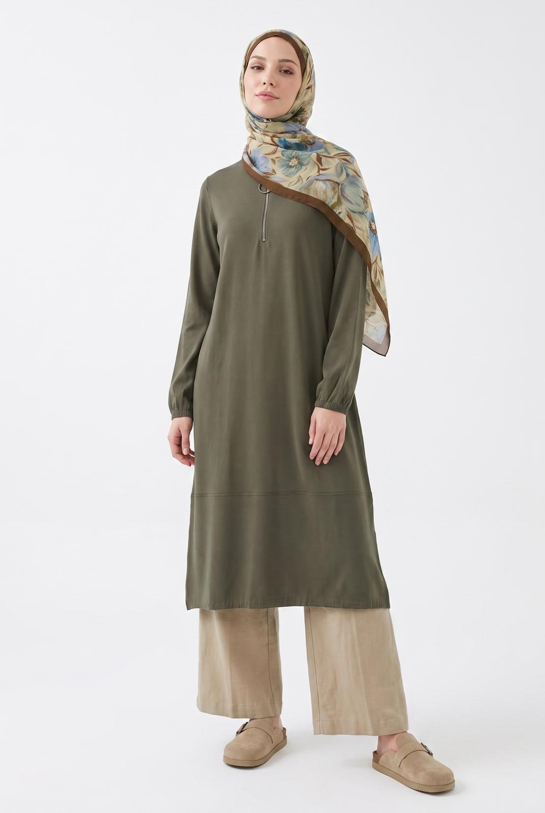 Armine TREND Fermuarlı Düz Uzun Triko Tunik Haki 26KTD905