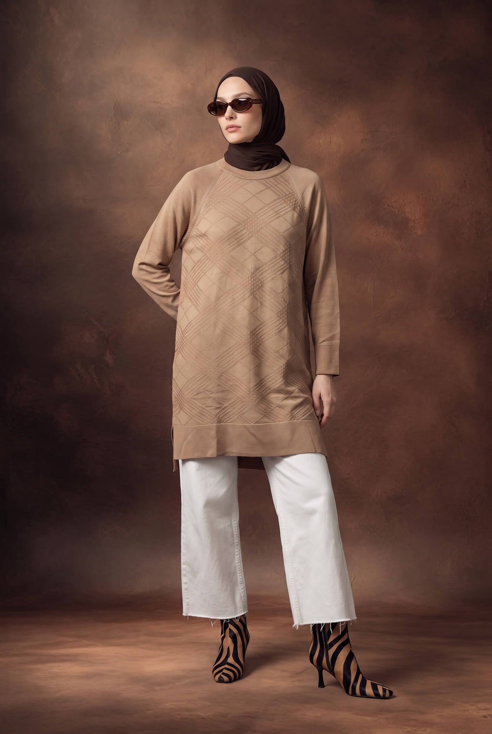 Armine TREND Geometrik Dokuma Desenli Triko Tunik Koyu Taş 26KTD411