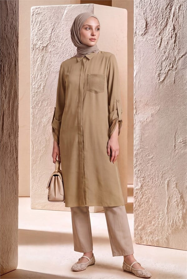 Armine TREND File Detaylı Gizli Düğmeli Tunik Camel 26YT458