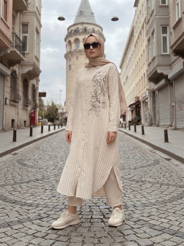 Armine Trend Nakışlı Çizgili Ketenli Uzun Tunik Ekru 26yt440