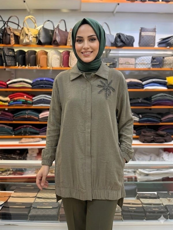 Armine TREND Yakası Palmiye İşlemeli  Fermuarlı Tunik Yağ Yeşili 26YT405