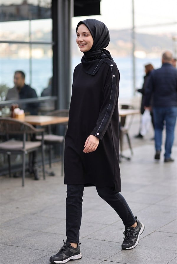 Avenna Asimetrik Yaka Oversize Tunik Siyah 26KA411