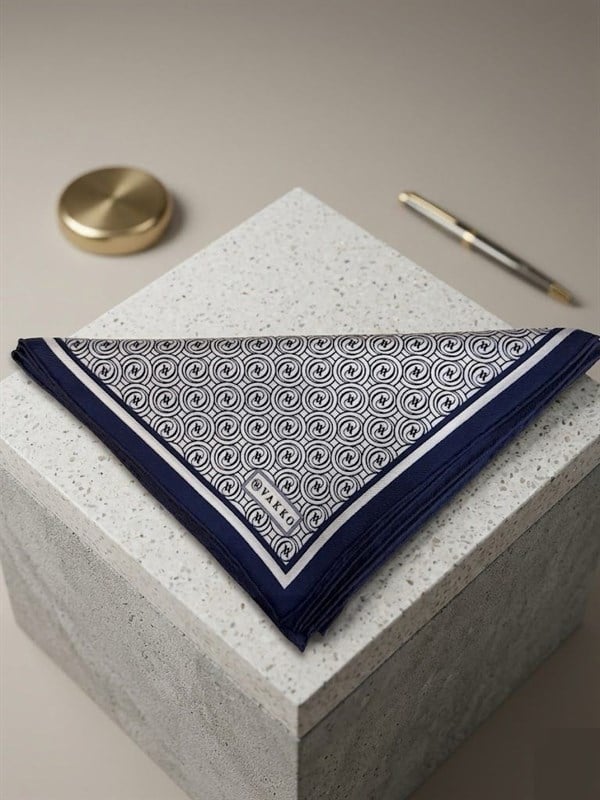 Vakko Monogram Desenli Twill İpek Eşarp Lacivert
