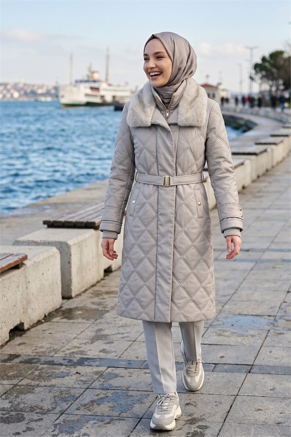 Zühre Kürk Yaka Kemerli Kapitone Petra Mont Taş 95 Cm 12764