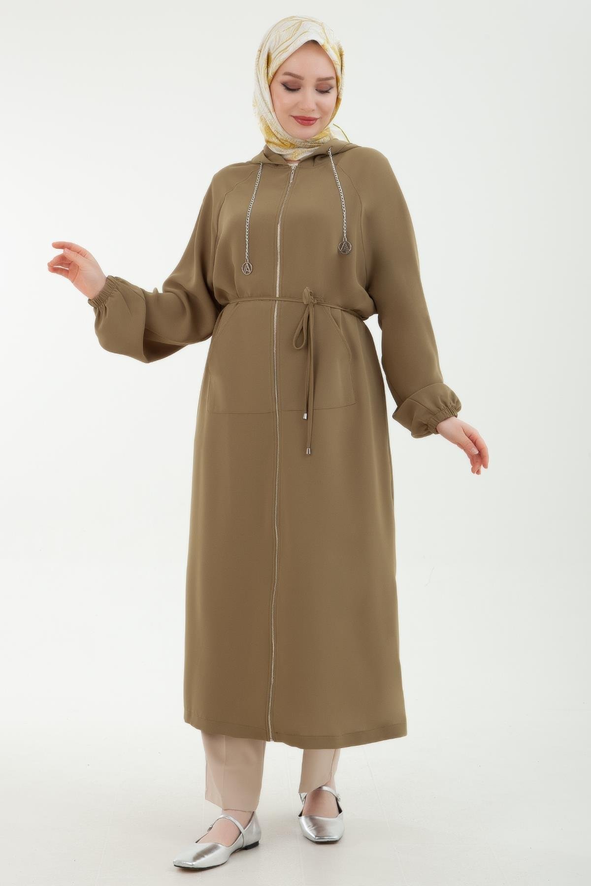 ARMİNE TREND Kapüşonlu Zincir Detaylı Fermuarlı Giy Çık Yağ Yeşili