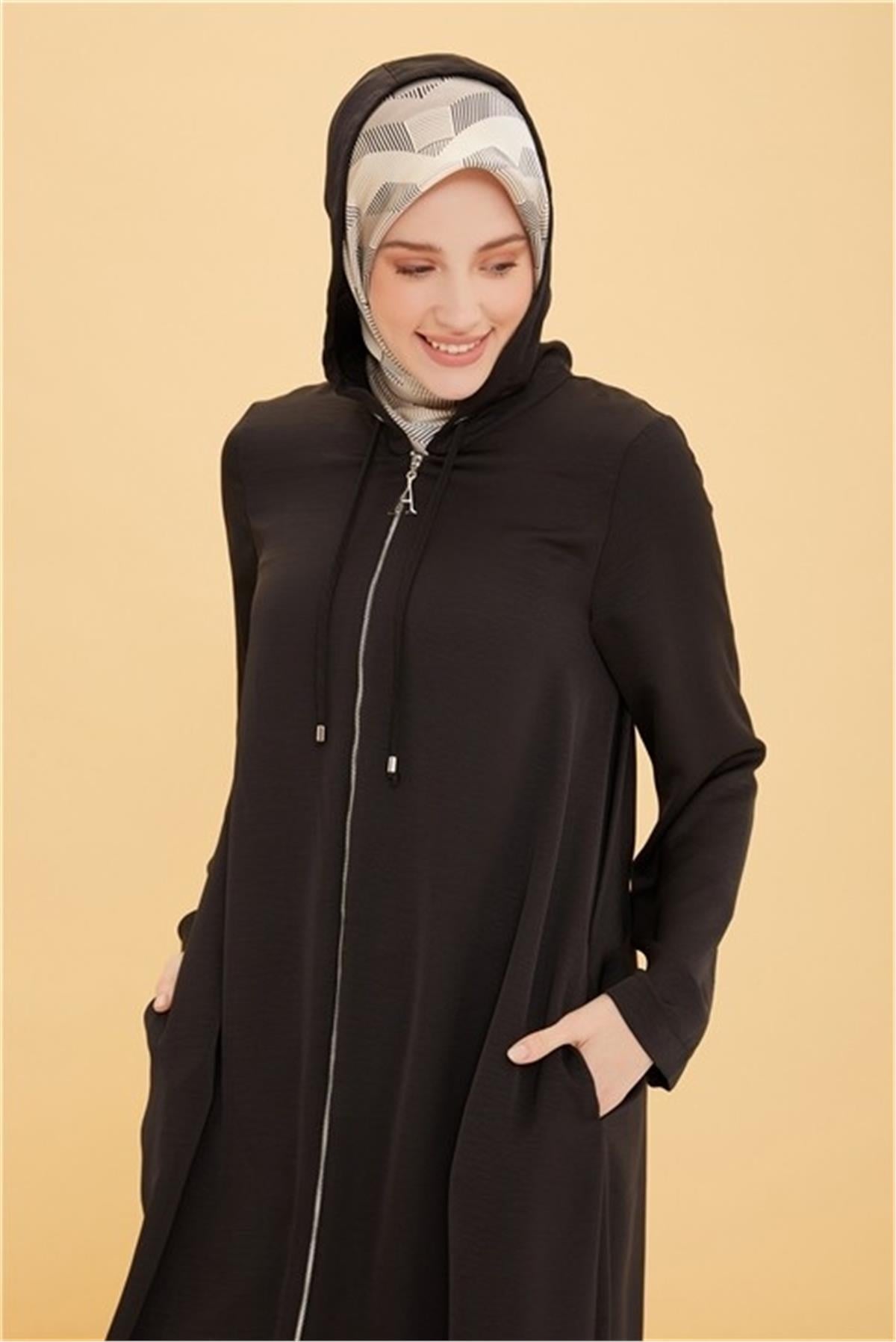 22Y7602 Armine Etek Ucu Bantlı Kap Siyah