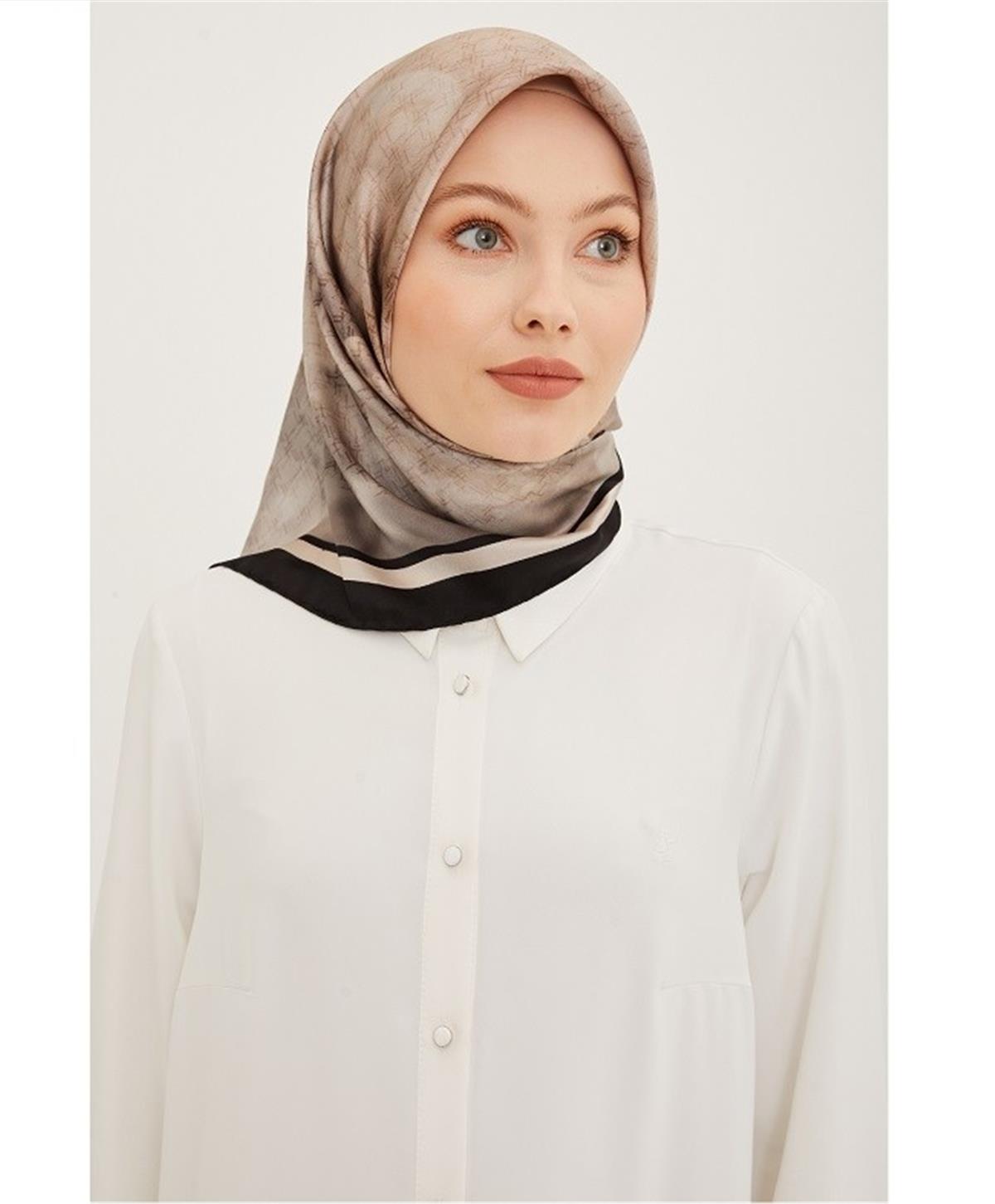Armine 2023 İlkbahar-Yaz Sura İpek Eşarp 23YA8906 7