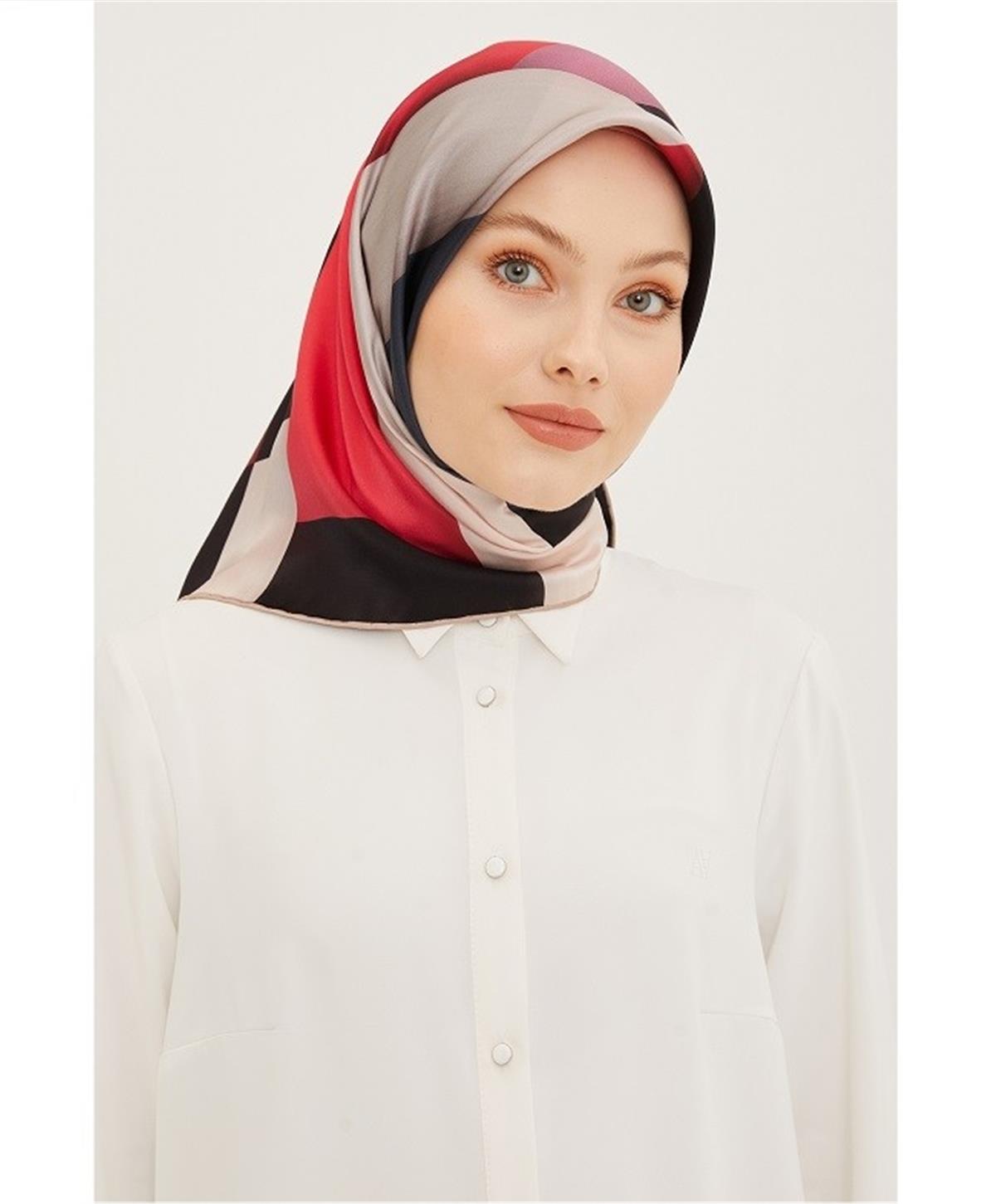 Armine 2023 İlkbahar-Yaz Sura İpek Eşarp 23YA8918 53