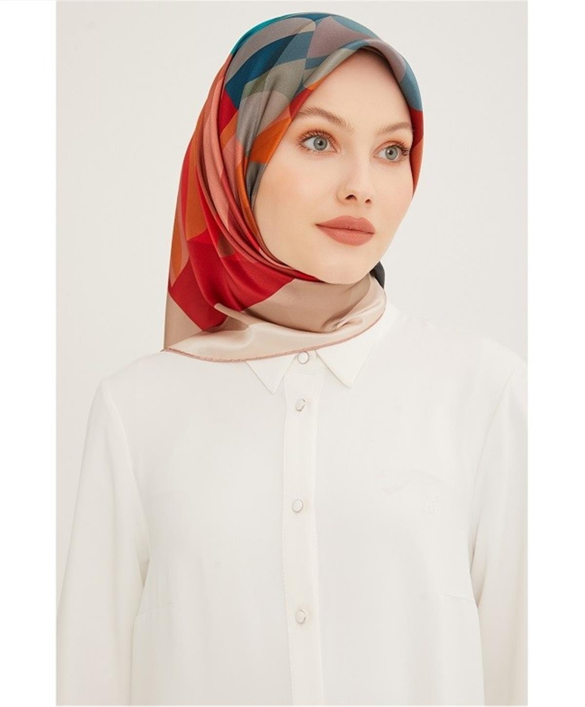 Armine 2023 İlkbahar-Yaz Sura İpek Eşarp 23YA8901 38