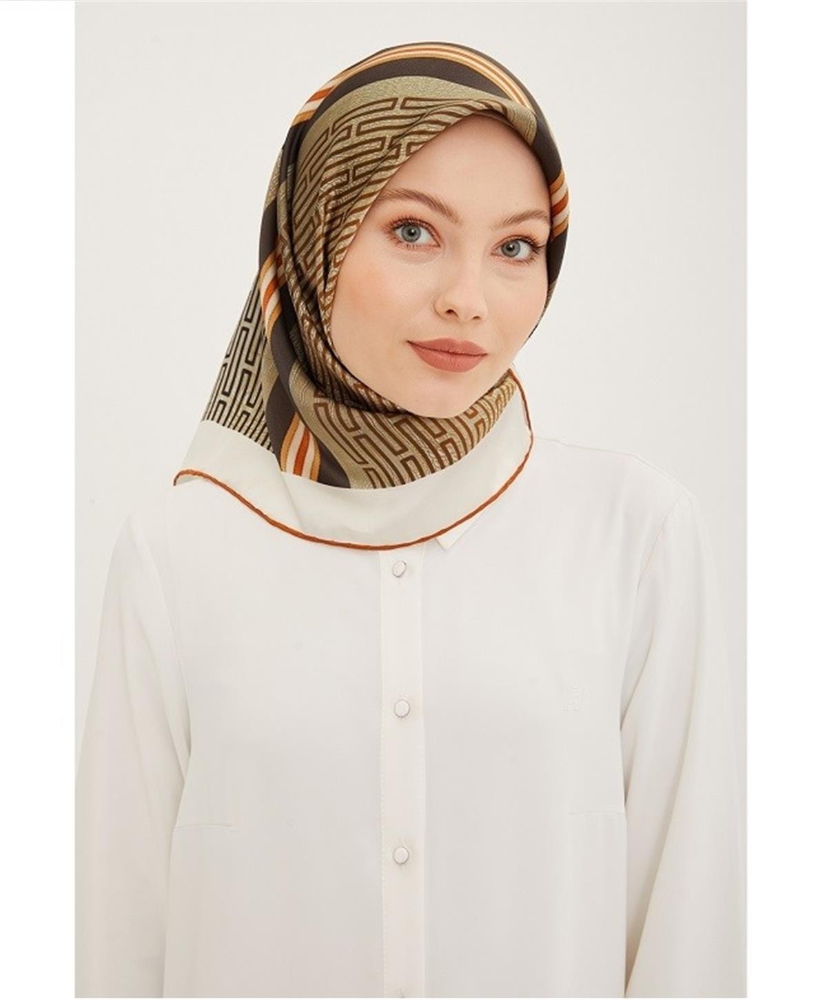 Armine 2023 İlkbahar-Yaz Sura İpek Eşarp 23YA8930 32