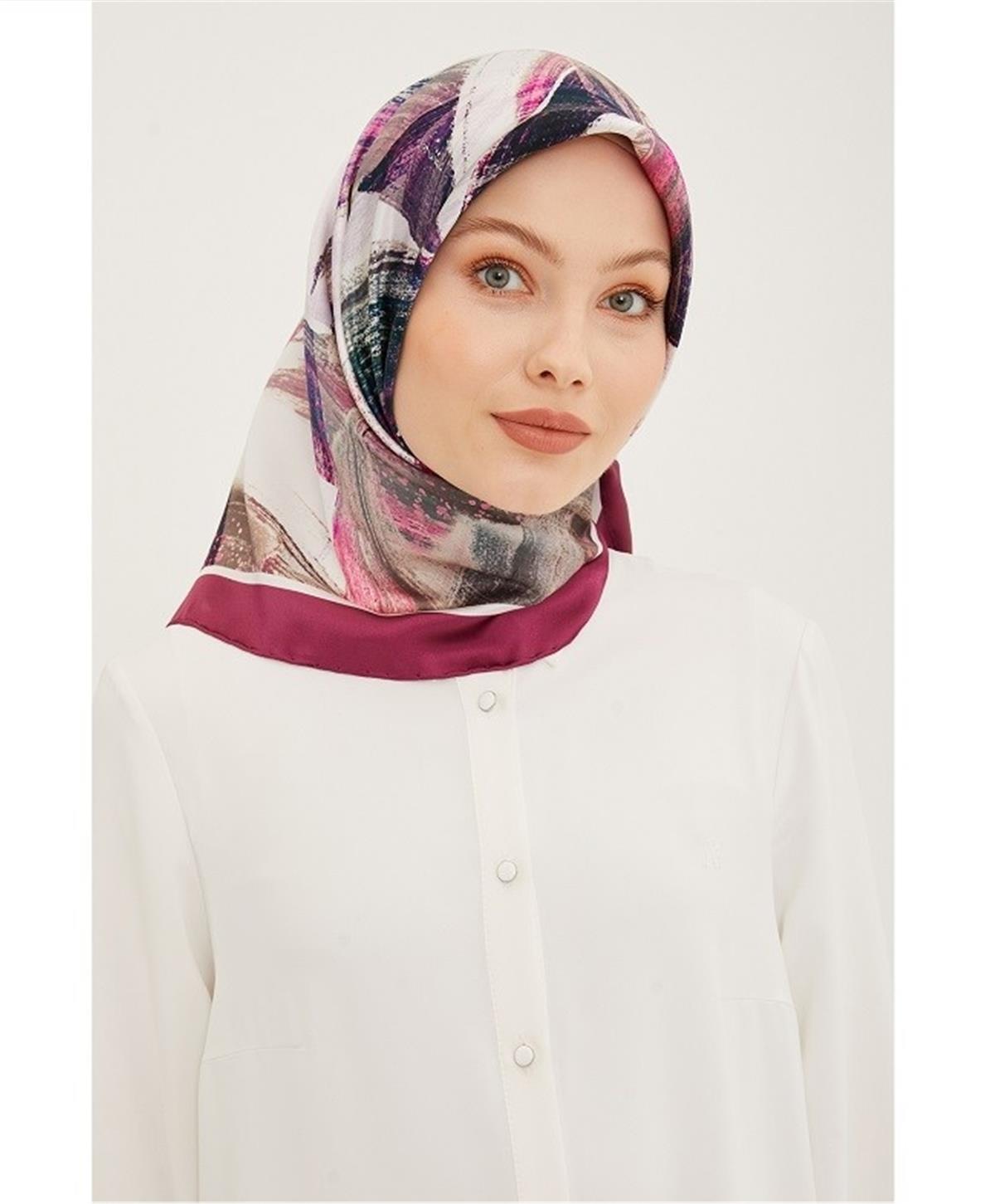 Armine 2023 İlkbahar-Yaz Sura İpek Eşarp 23YA8932 56