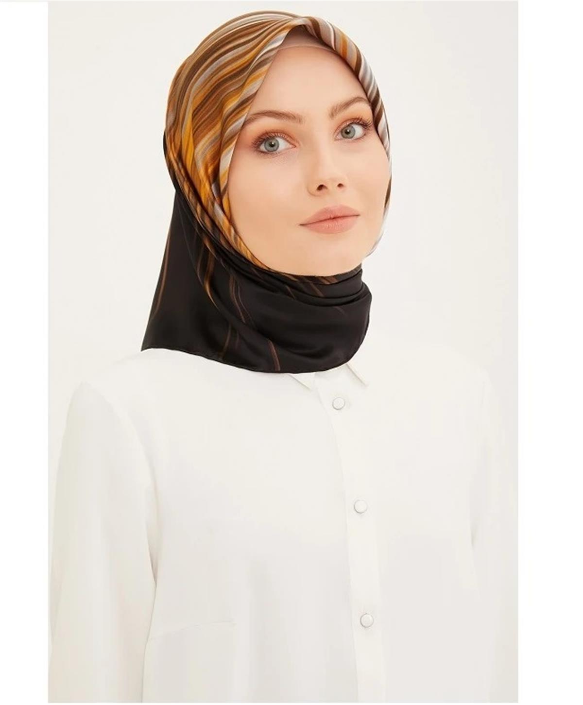 Armine 2023 İlkbahar Yaz Sura İpek Eşarp 23YA8956 09