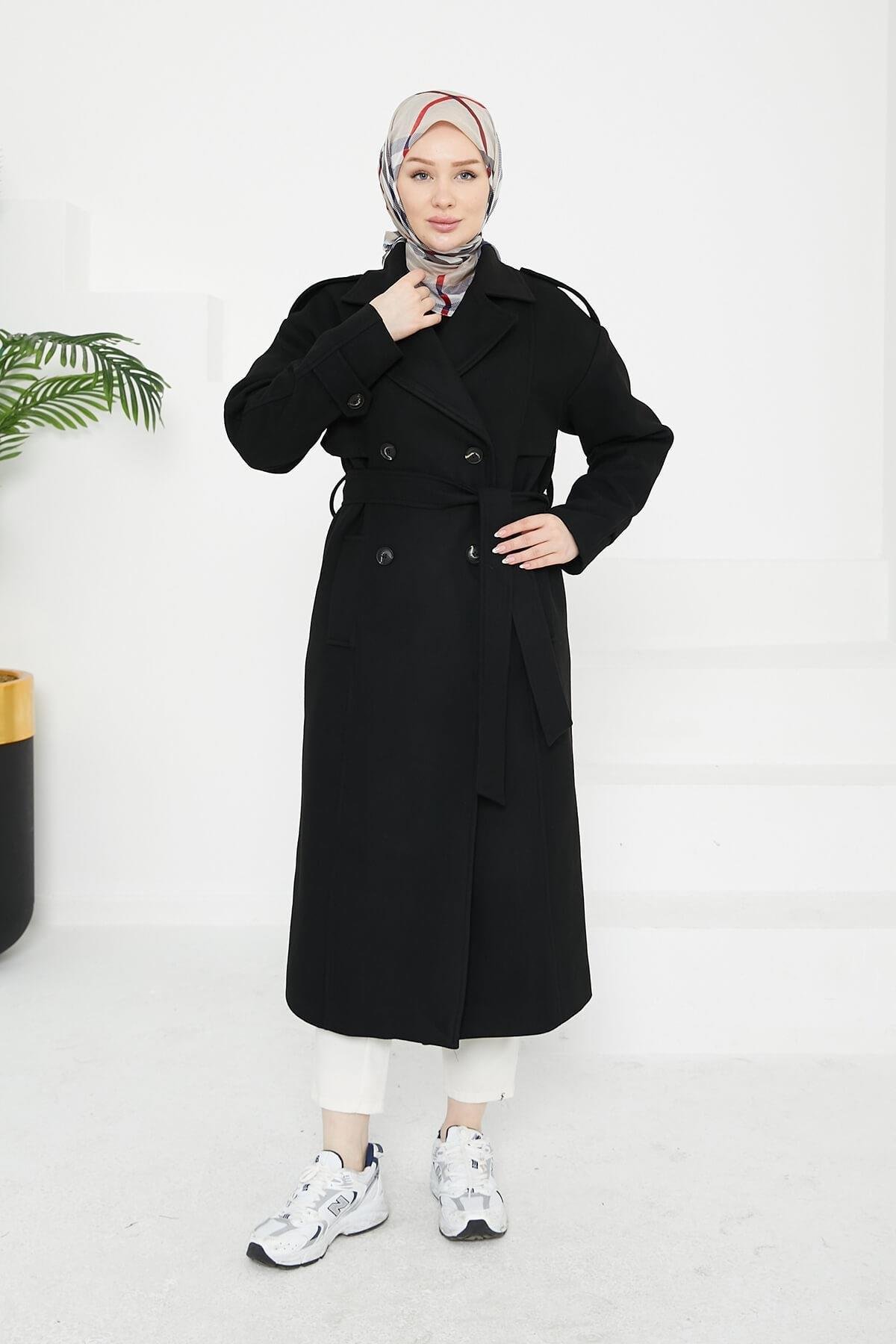 Armine Aller Detaylı Düğmeli Manto Siyah 25KT1729