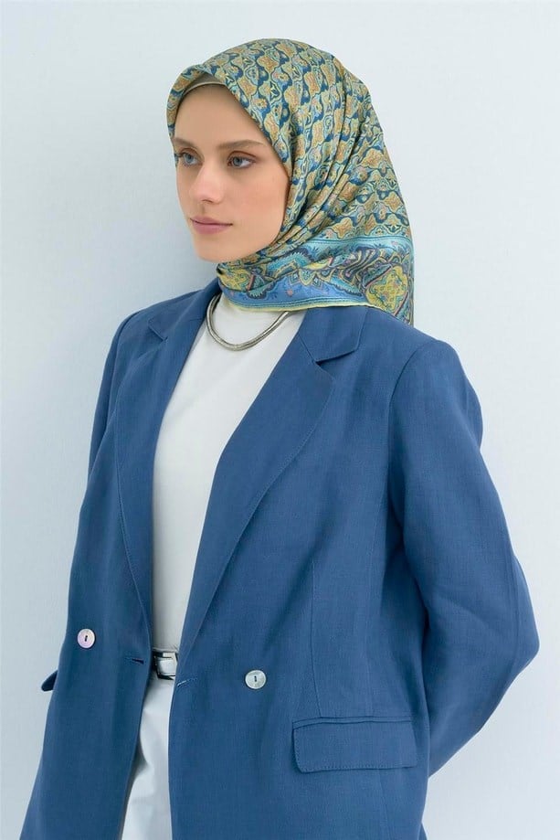 Armine Saf İpek Sura Eşarp 9518D 82