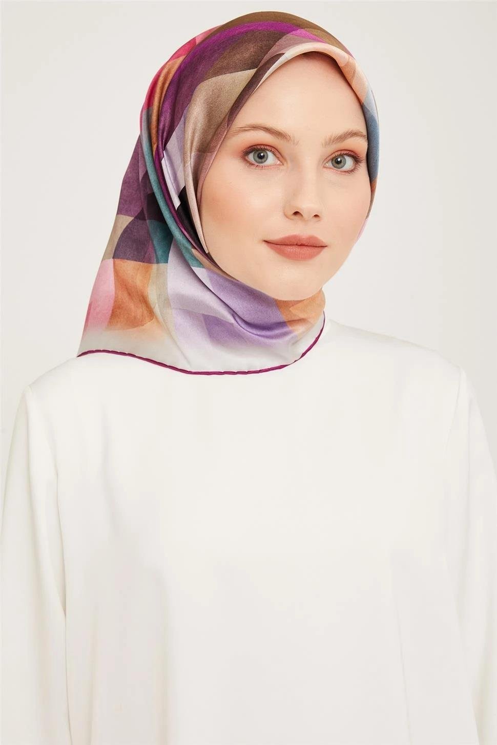 Armine Sura İpek Eşarp 23Ka9024 56