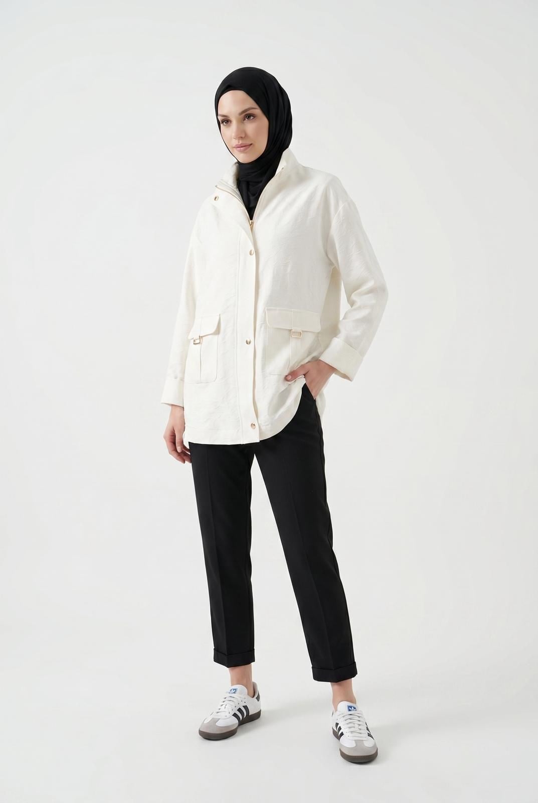 Armine TREND Cep Aksesuar Detaylı Ceket Ekru 26YT506